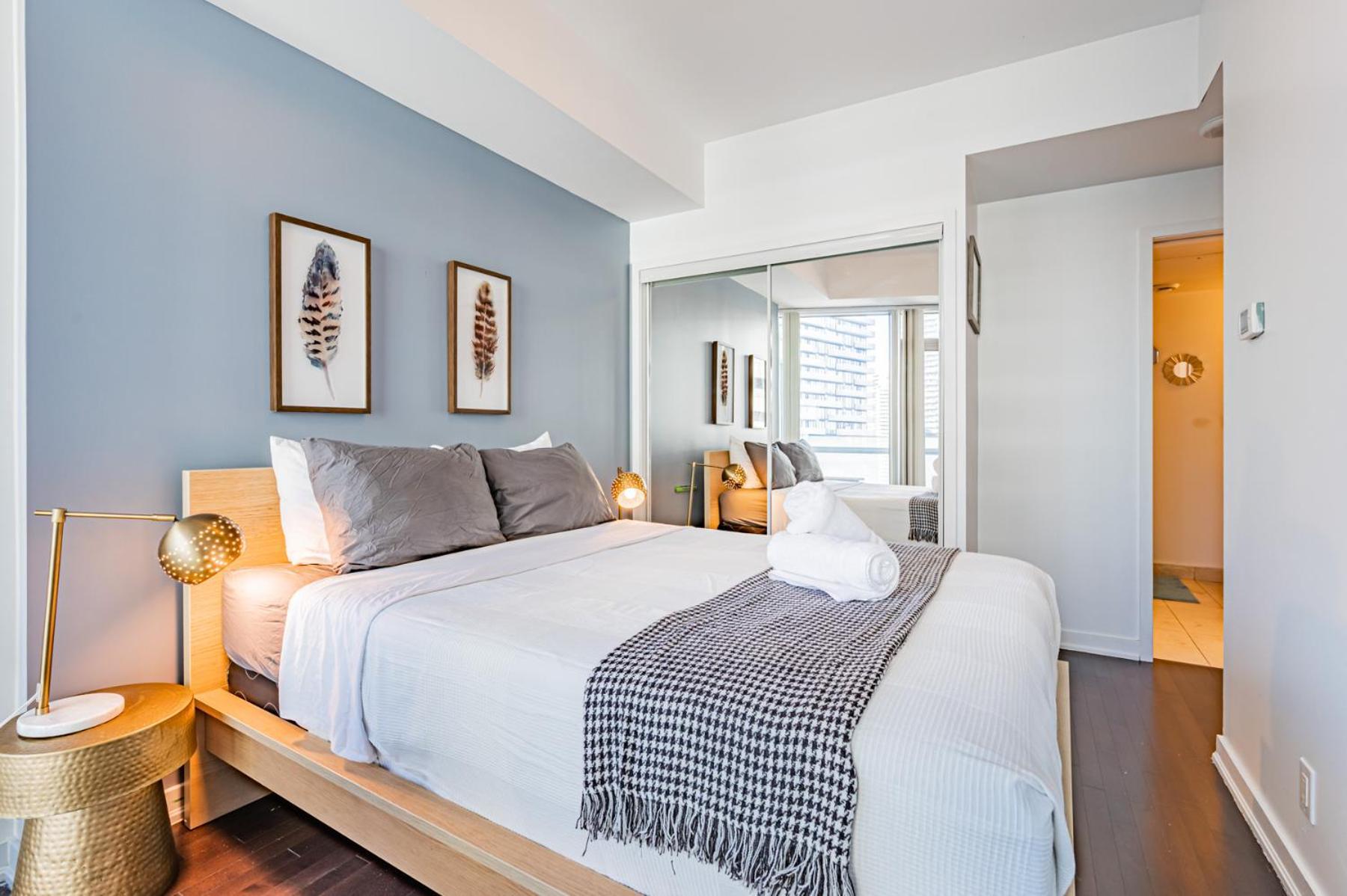 טורונטו York Suites 5 מראה חיצוני תמונה