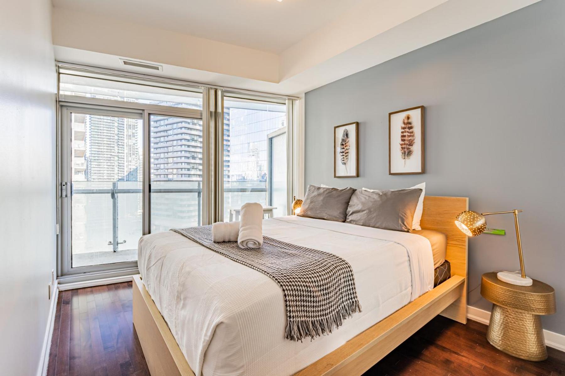 טורונטו York Suites 5 מראה חיצוני תמונה